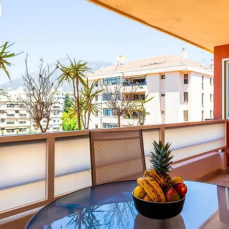 Sea Views In Heart Of By The Beach Apartment *