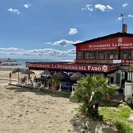 Apartment Sea Views In Heart Of By The Beach
